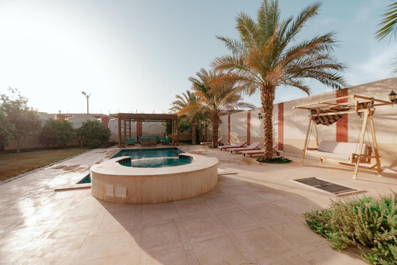 Luxury Private Villa With Pool 洪加達 外观 照片